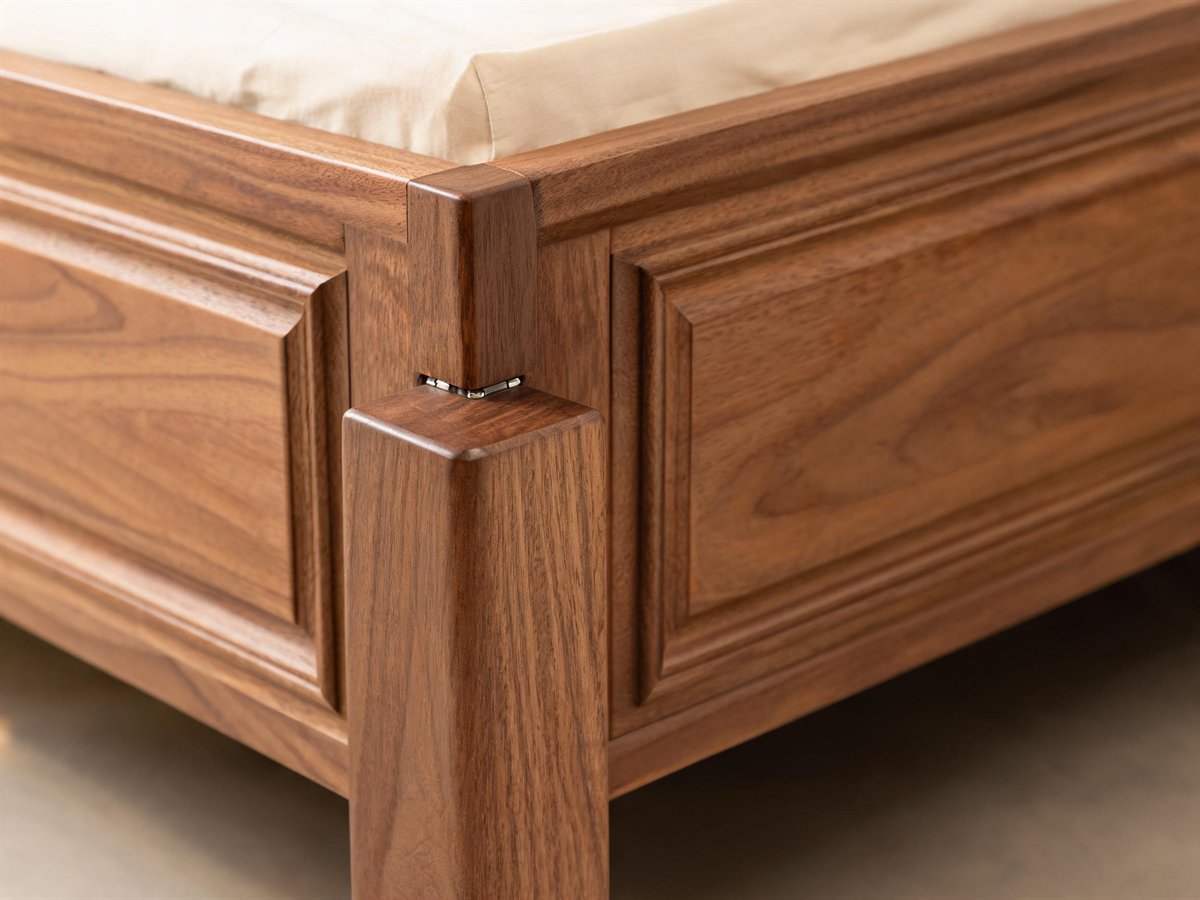 Panel Bed
