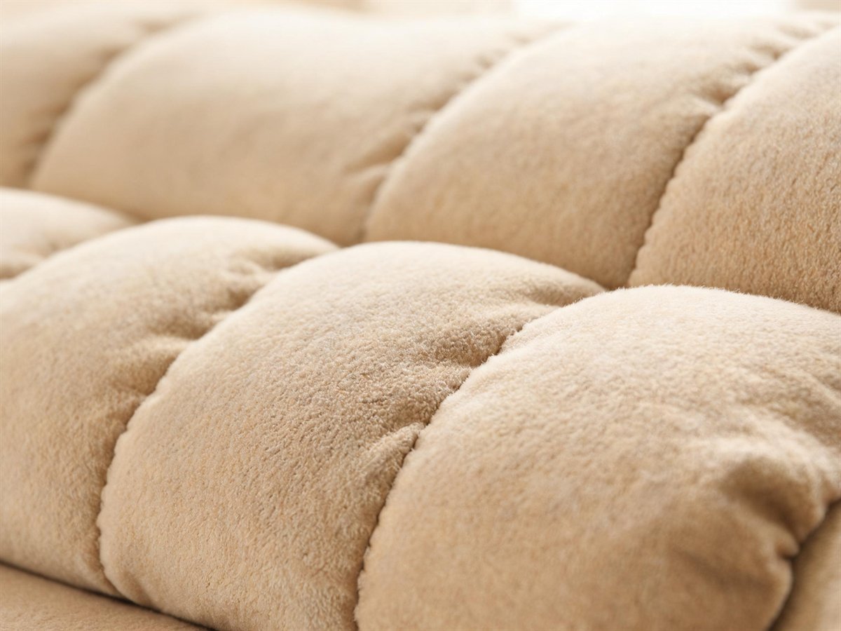 Togo (3-seat / modular) Cushion detail