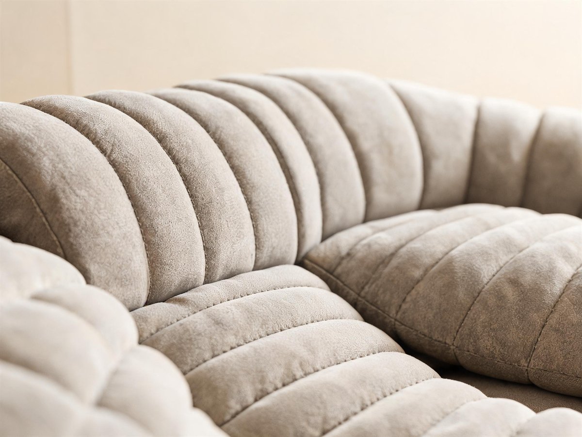Moon System Cushion detail
