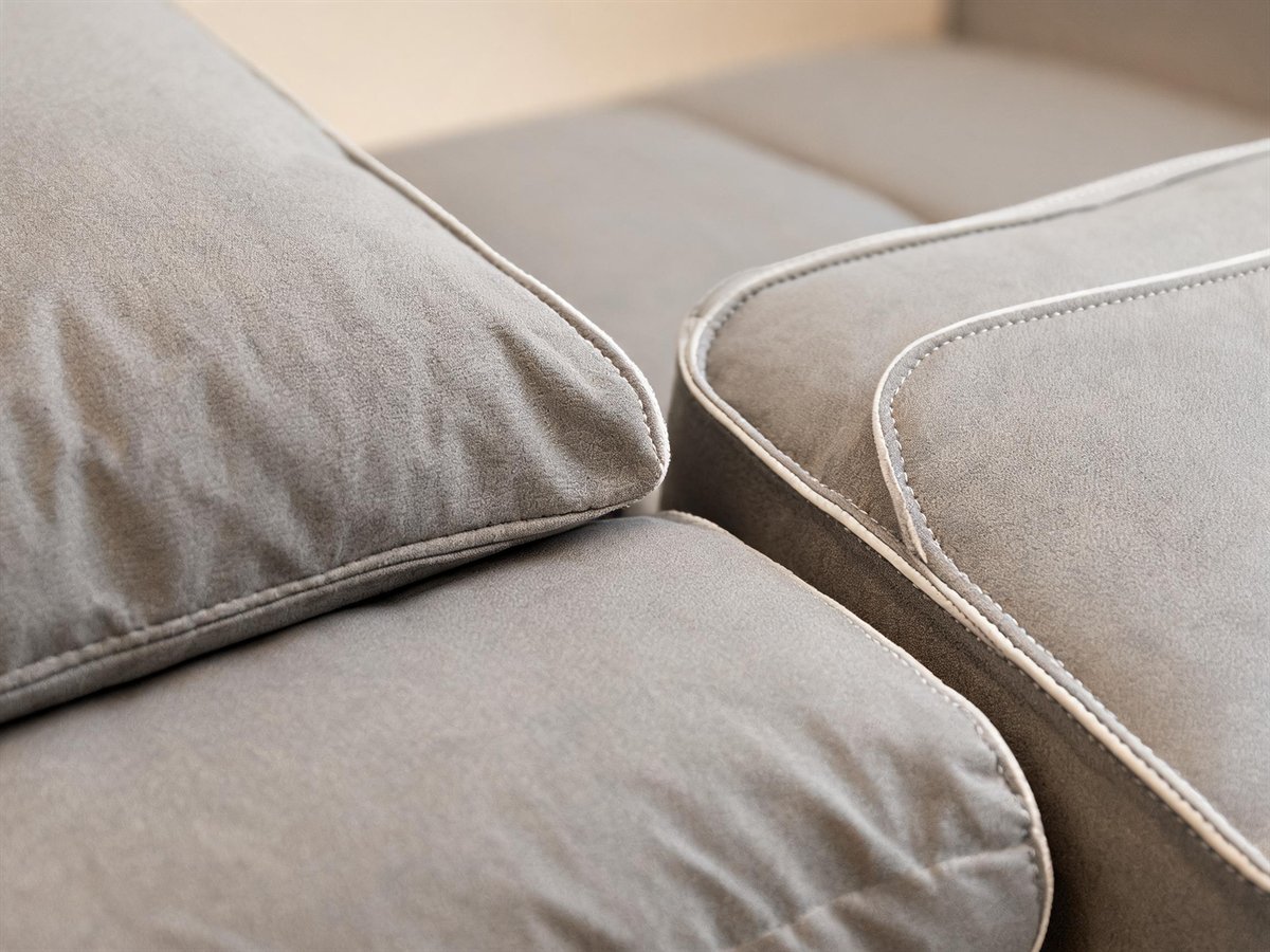 Molamisa Sofa Seam detail